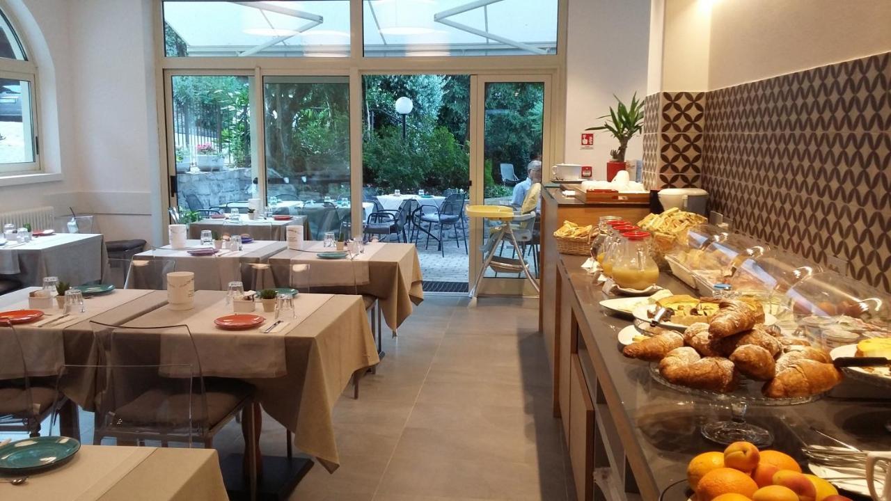 Hotel Quarcino Como Ngoại thất bức ảnh