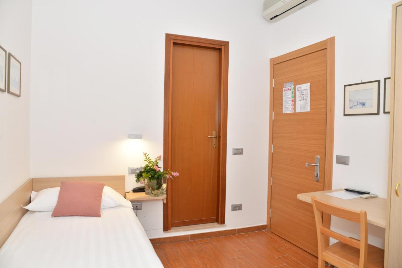 Hotel Quarcino Como Ngoại thất bức ảnh
