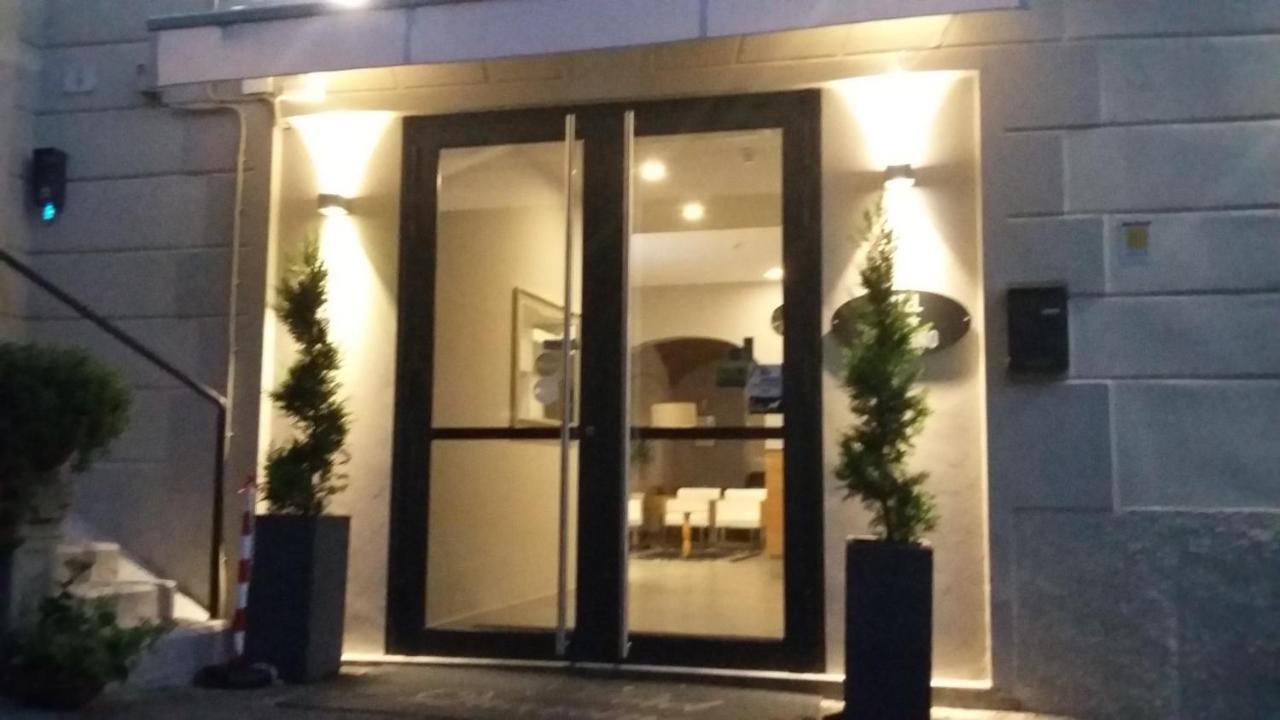 Hotel Quarcino Como Ngoại thất bức ảnh