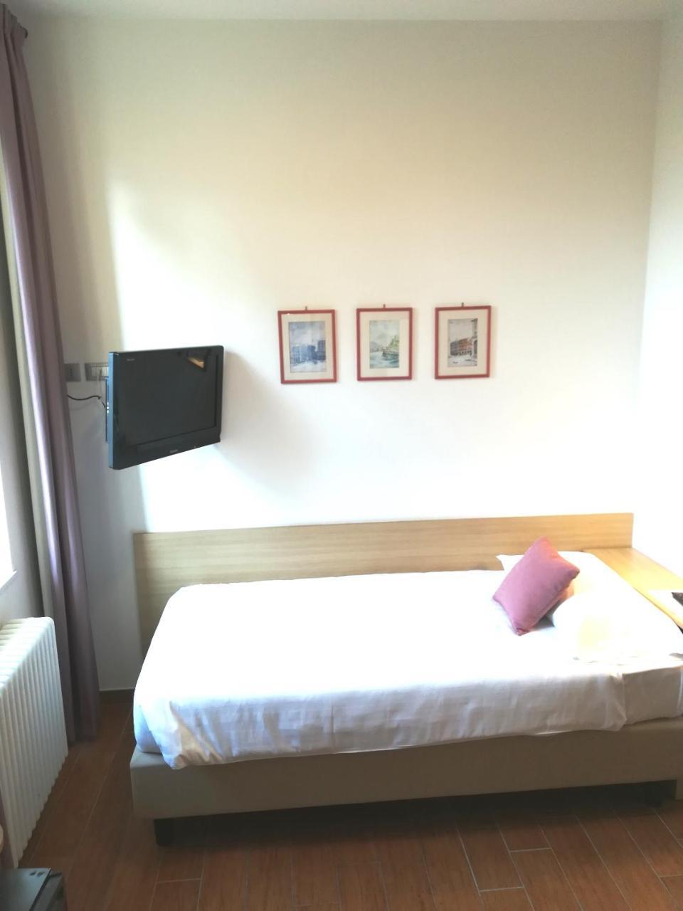 Hotel Quarcino Como Ngoại thất bức ảnh